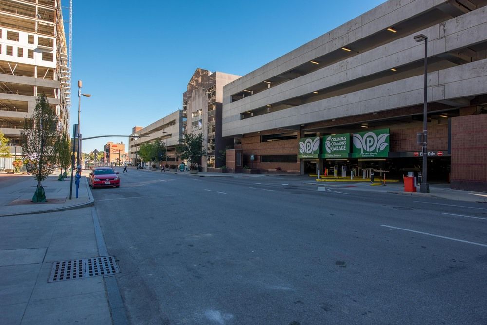LAZARUS BUILDING: 150 S Front St, Columbus, OH 43215